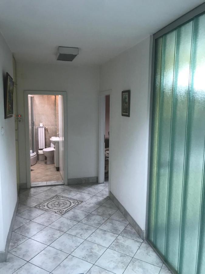 Kalamaras Apartments Skopje Zewnętrze zdjęcie